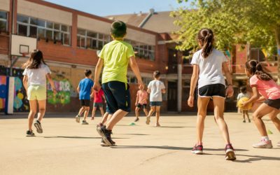 Qué hace que unas colonias de verano sean realmente una buena experiencia para un niño